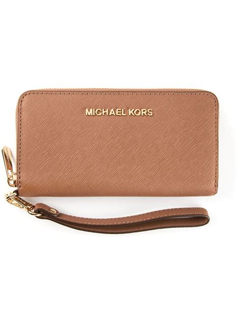 michael kors jet set travel wallet brown|Michael Kors multifunction wallet.